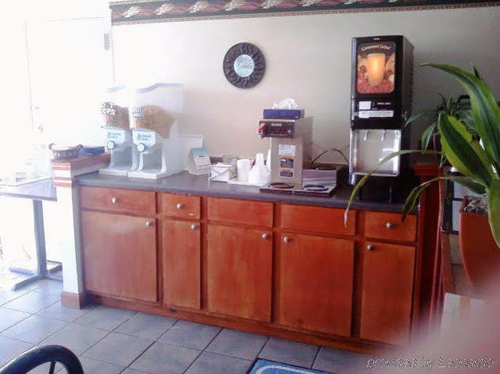 Motel Savannah Georgetown Bagian luar foto